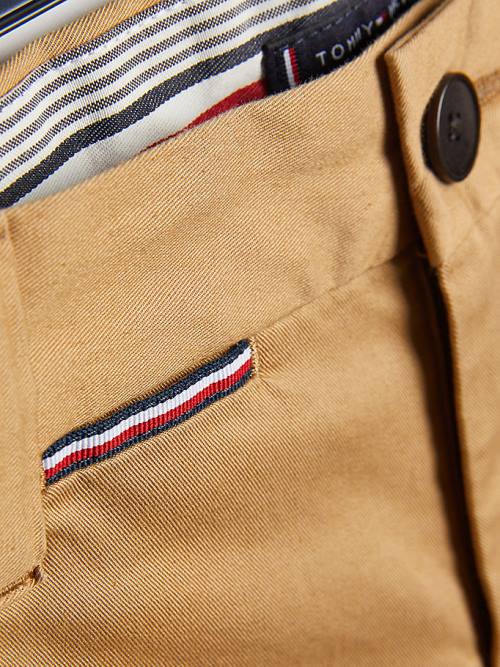 Tommy Hilfiger 1985 Essential Chino Shorts Nadrág Fiú Khaki | TH407AWD