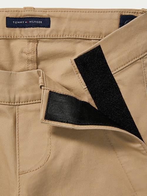 Tommy Hilfiger Adaptive Seated Fit Stretch Chinos Nadrág Fiú Khaki | TH430LMG