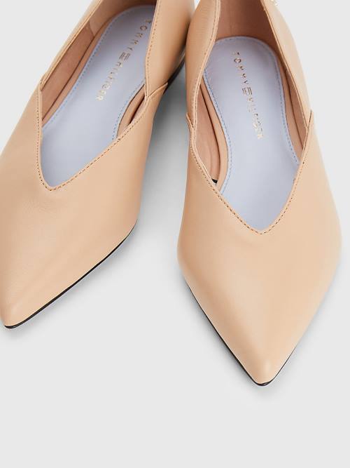 Tommy Hilfiger Bőr Pointed Balerina Cipő Női Bézs | TH016EIT