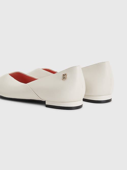 Tommy Hilfiger Bőr Pointed Balerina Cipő Női Bézs | TH704DSE