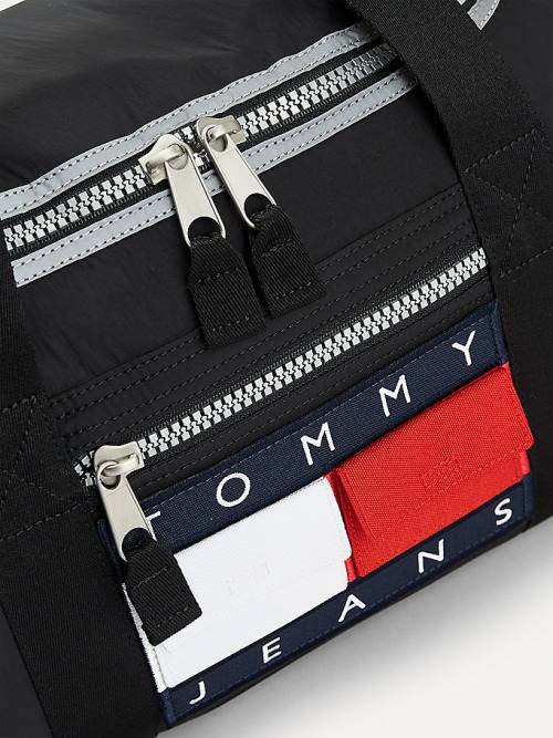 Tommy Hilfiger Colour-Blocked Recycled Nylon Duffle Táska Férfi Fekete | TH208RUG