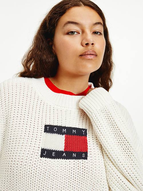 Tommy Hilfiger Curve Tommy Flag Badge Vaskos Knit Jumper Pulóverek Női Fehér | TH631WBR