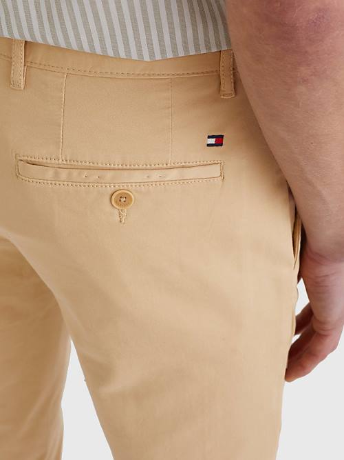 Tommy Hilfiger Denton Straight Fit Satin Chinos Nadrág Férfi Bézs | TH068ROF