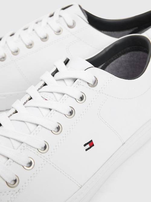 Tommy Hilfiger Essential Bőr Csipke-Up Tornacipő Férfi Fehér | TH319LQE