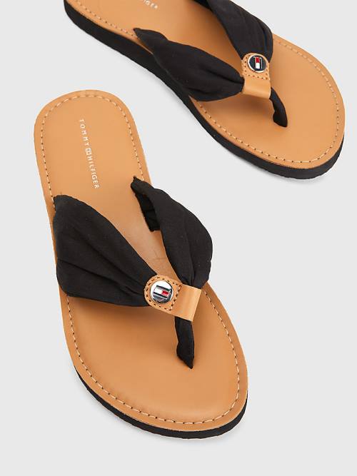 Tommy Hilfiger Essential Bőr Footbed Flip-Flops Szandál Női Fekete | TH508CFI