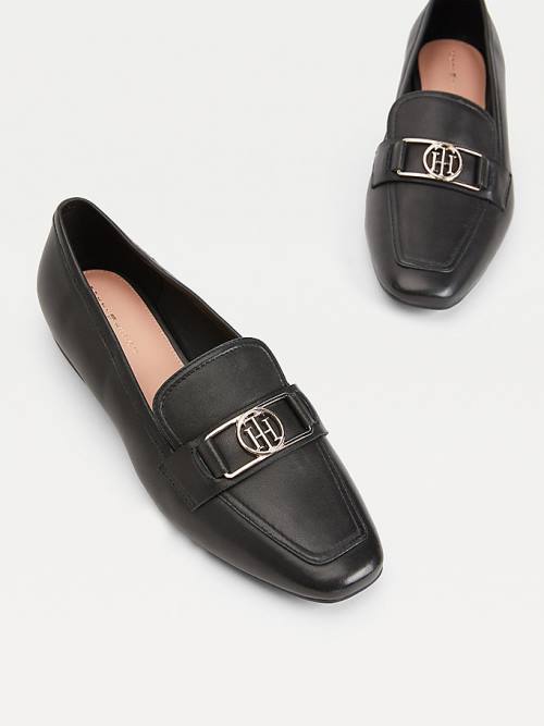 Tommy Hilfiger Essential Monogram Loafer Cipő Női Fekete | TH485IGC