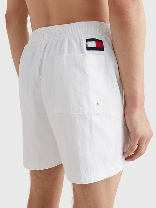 Tommy Hilfiger Flag Mid Length Drawstring Shorts Fürdőruha Férfi Fehér | TH261KIB