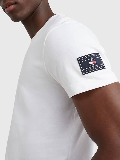 Tommy Hilfiger Flag Patch Sleeve Póló Férfi Fehér | TH765GHV