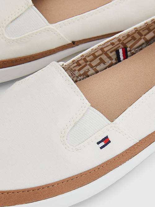 Tommy Hilfiger Iconic Slip-On Tornacipő Női Fehér | TH567LTE