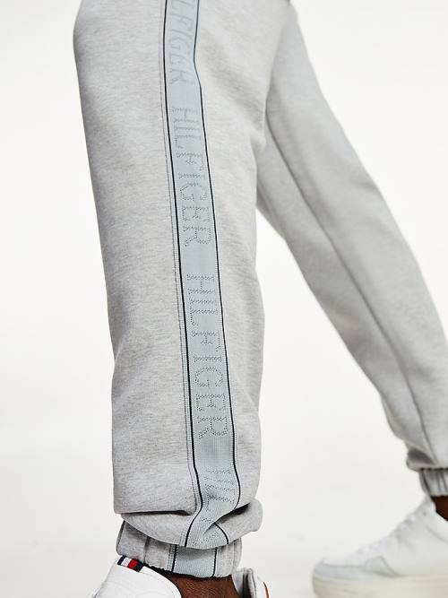 Tommy Hilfiger Intechno Knit Logo Tape Joggers Nadrág Férfi Szürke | TH915FLP