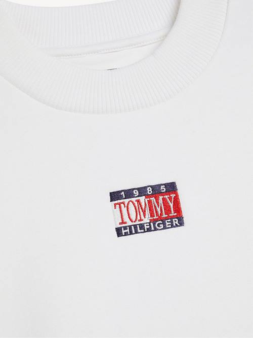 Tommy Hilfiger Logo Embroidery Cropped Pulóver Lány Fehér | TH930CGN