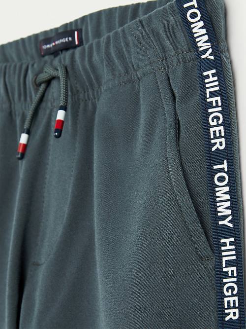 Tommy Hilfiger Logo Tape Drawstring Joggers Nadrág Fiú Zöld | TH136HJR