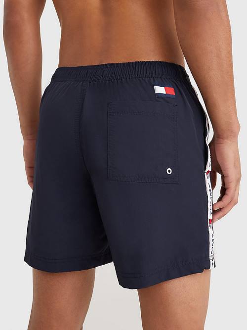 Tommy Hilfiger Logo Tape Slim Fit Mid Length Shorts Fürdőruha Férfi Kék | TH238MQR