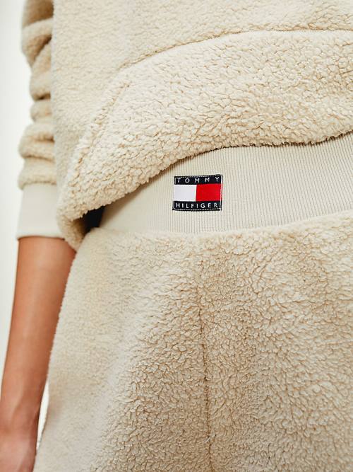 Tommy Hilfiger Lounge Sherpa Joggers Nadrág Női Bézs | TH617ENM