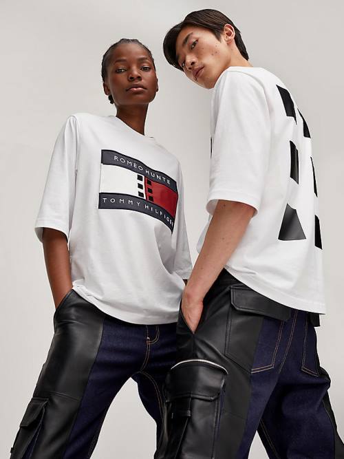 Tommy Hilfiger TOMMYXROMEO Dual-Gender Póló Női Fehér | TH601WNM