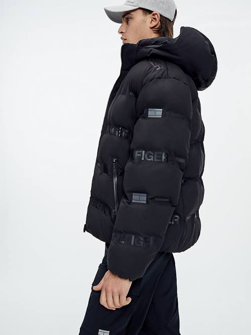 Tommy Hilfiger Tech Essential GORE-TEX Puffer Kabát Férfi Fekete | TH751YZB