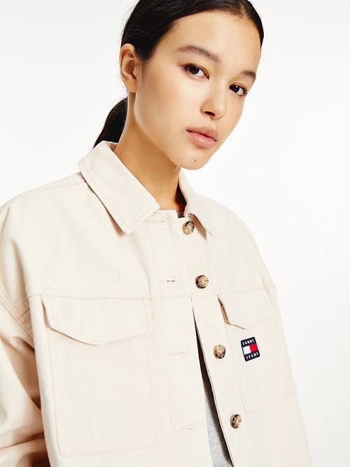 Tommy Hilfiger Tommy Badge Cropped Fit Overshirt Ingek Női Bézs | TH739VSN