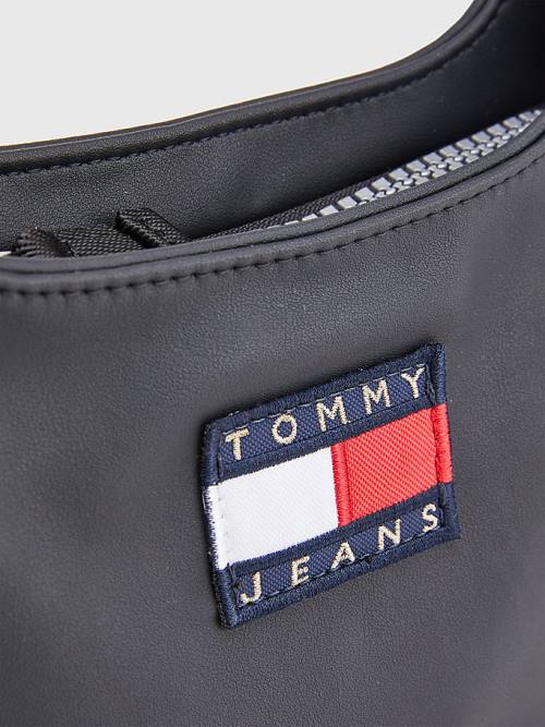 Tommy Hilfiger Tommy Badge Shoulder Táska Női Fekete | TH463BUV