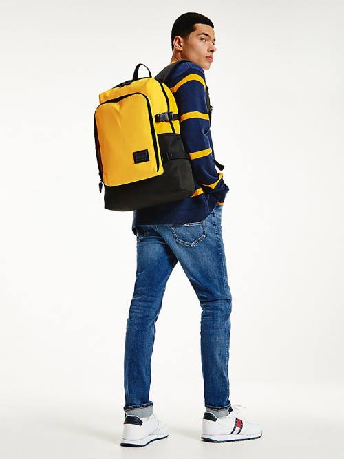 Tommy Hilfiger Urban Tommy Badge Backpack Táska Férfi Sárga | TH825OGD