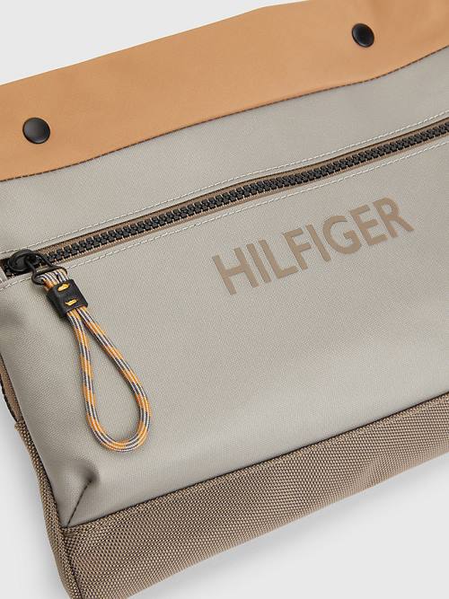 Tommy Hilfiger Utility Small Messenger Táska Férfi Khaki | TH620ESJ